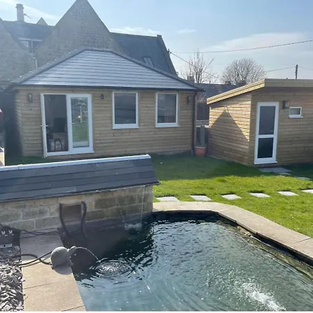 Modern 2 Bedroom House Spacious Large Garden Westbury  Exterior photo