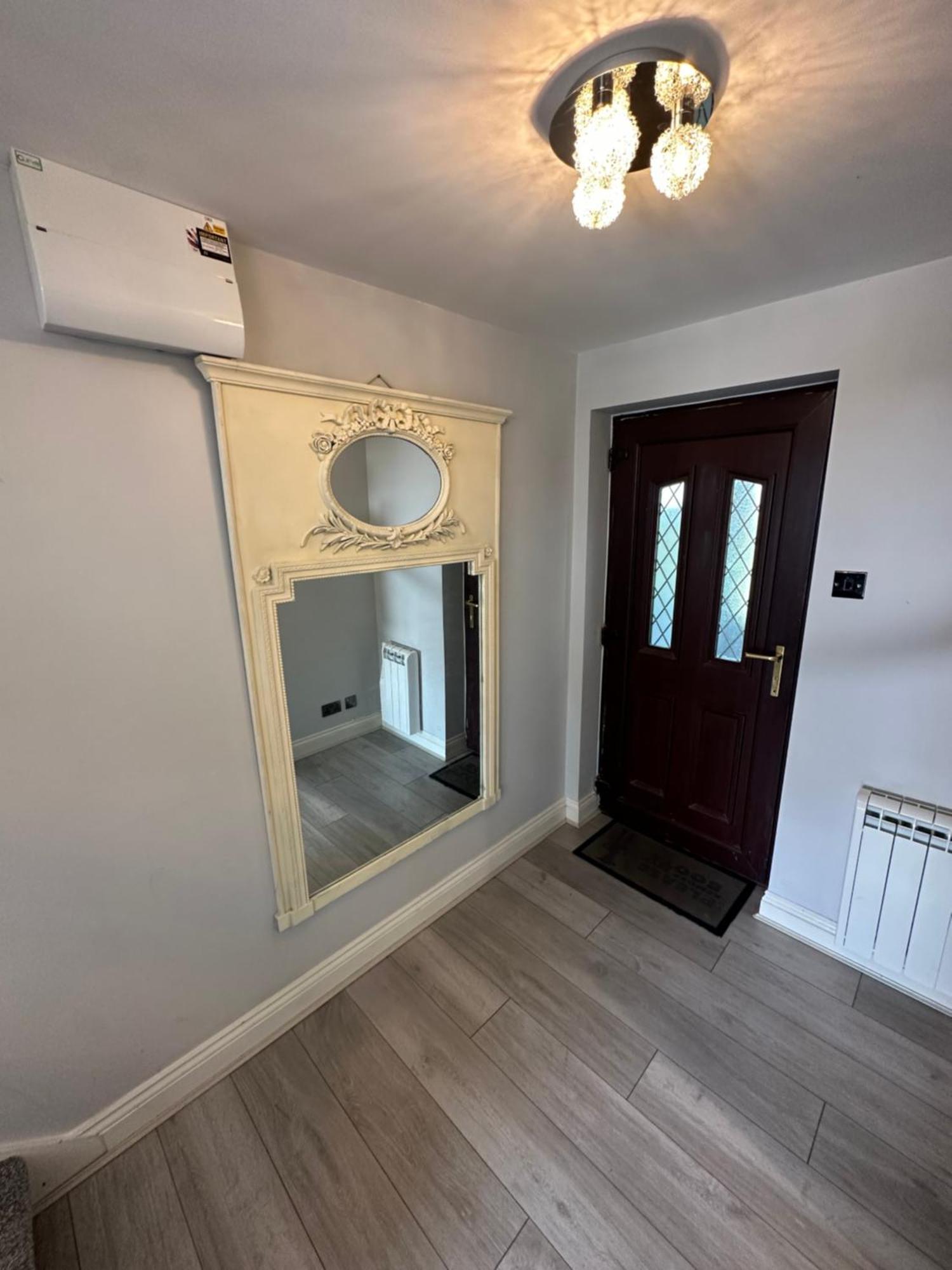 Holiday home Modern 2 Bedroom House Spacious Large Garden *