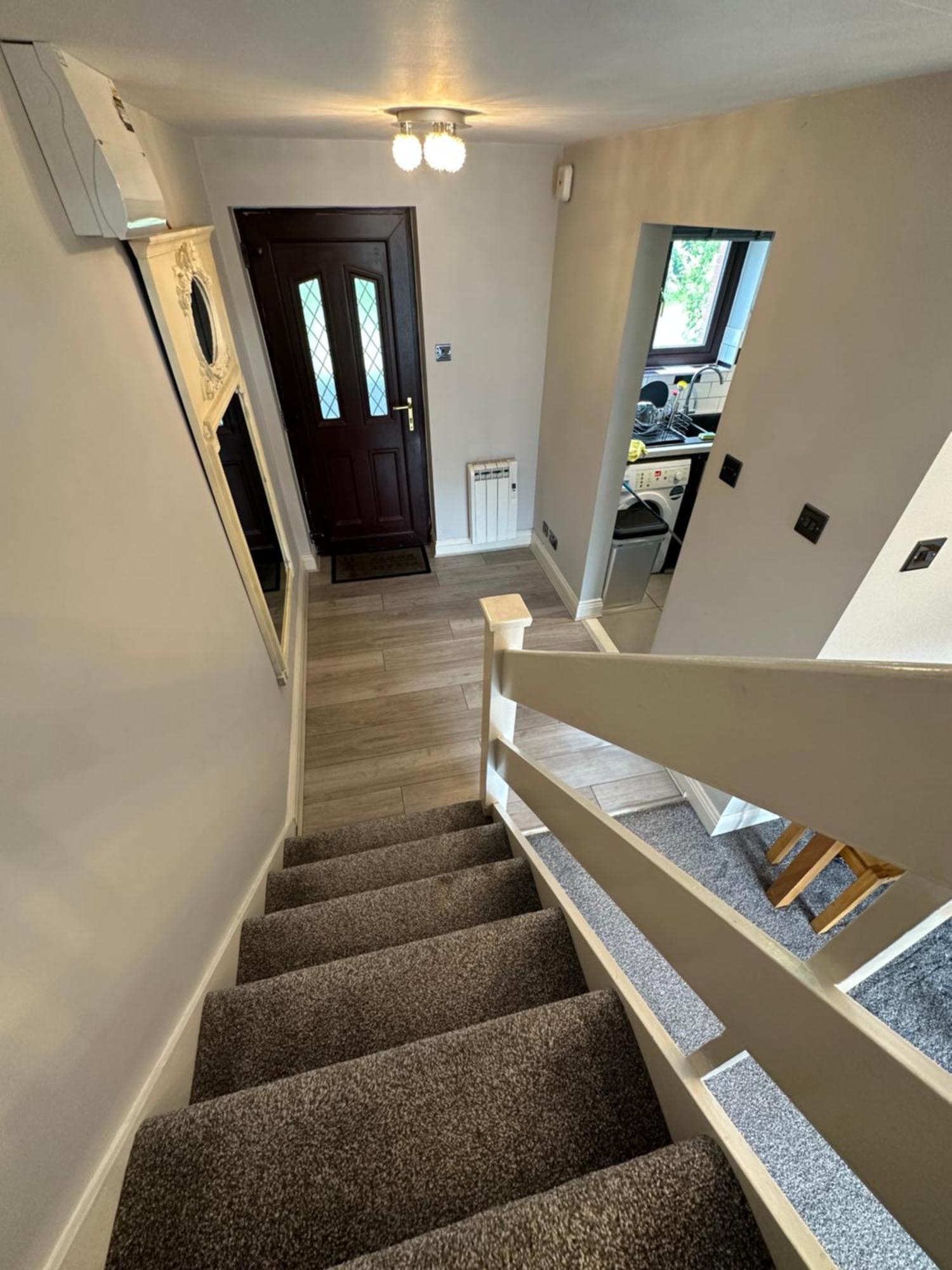 Modern 2 Bedroom House Spacious Large Garden