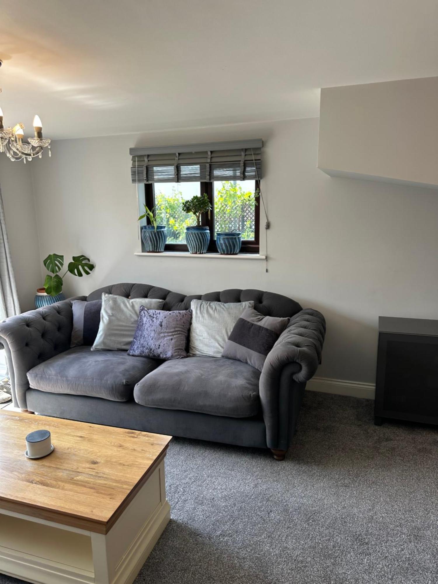 Modern 2 Bedroom House Spacious Large Garden * Westbury (Wiltshire)