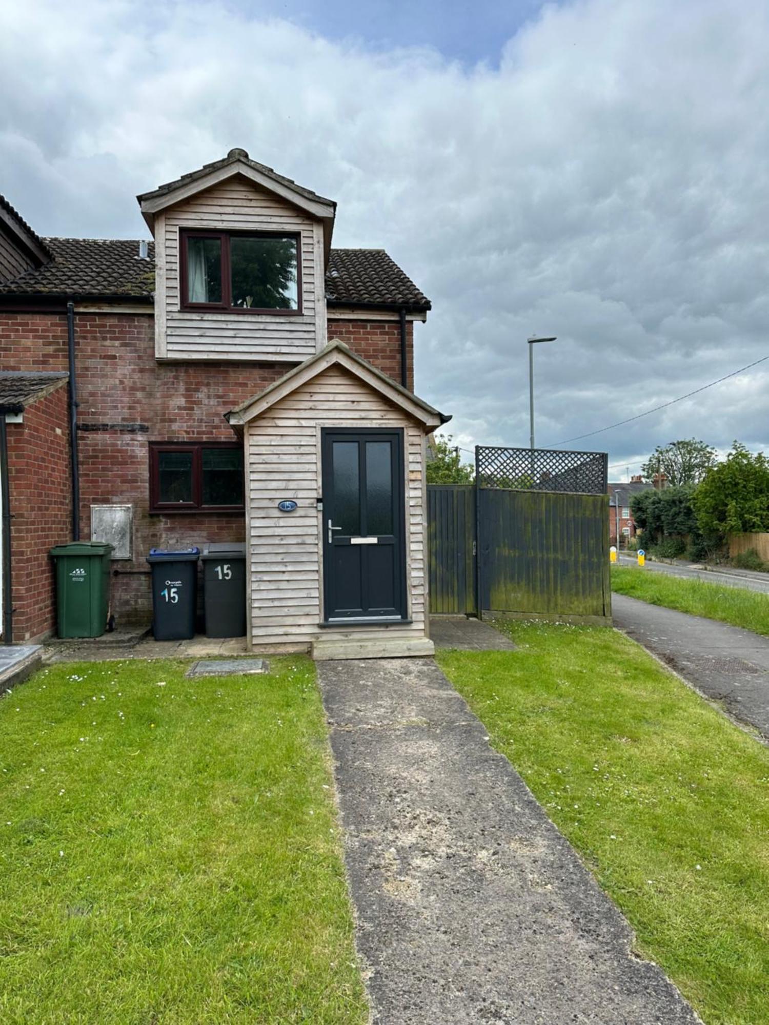 Holiday home Modern 2 Bedroom House Spacious Large Garden